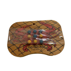 Vintage Wooden Tic Tac Toe Game Crab Cape Shore Inc Good condition Pegs